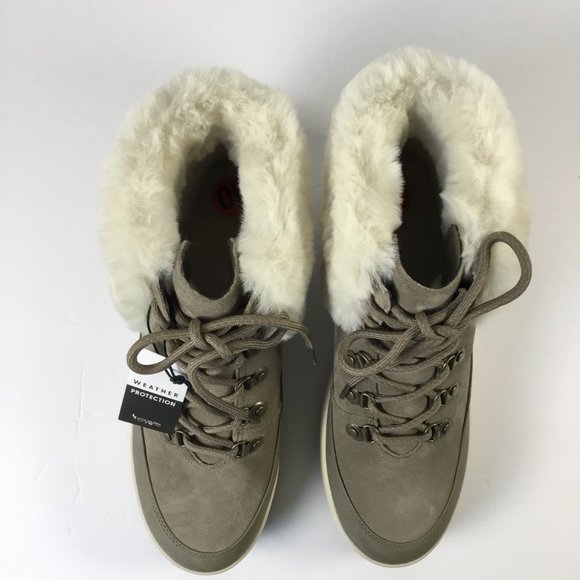 Koolaburra by UGG Women's Tynlee Lace-up Snow Boot - Picture 12 of 15